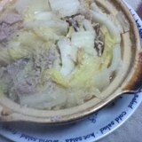 生姜ぽかぽか、白菜と肩ロース肉のミルク鍋。